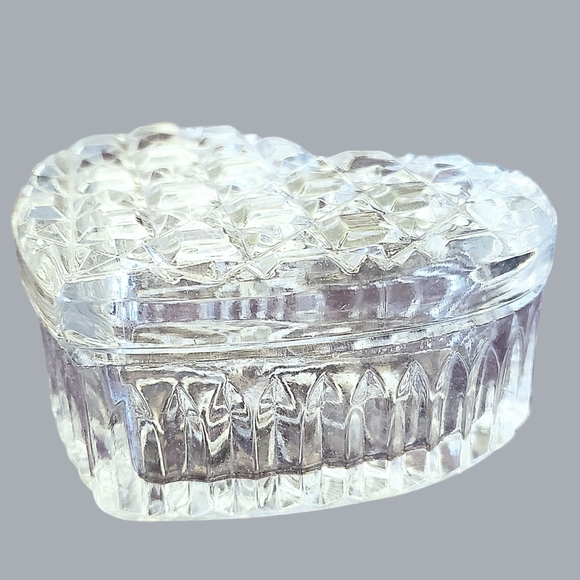 German Handcrafted Leaded Crystal Heart Shaped Gift Box, Trinket Bowl, Valentine - Picture 3 of 12